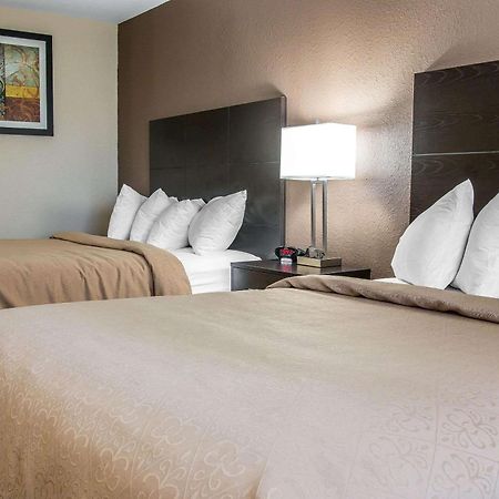 Quality Inn Grand Rapids South-Byron Center Cutlerville Exterior foto