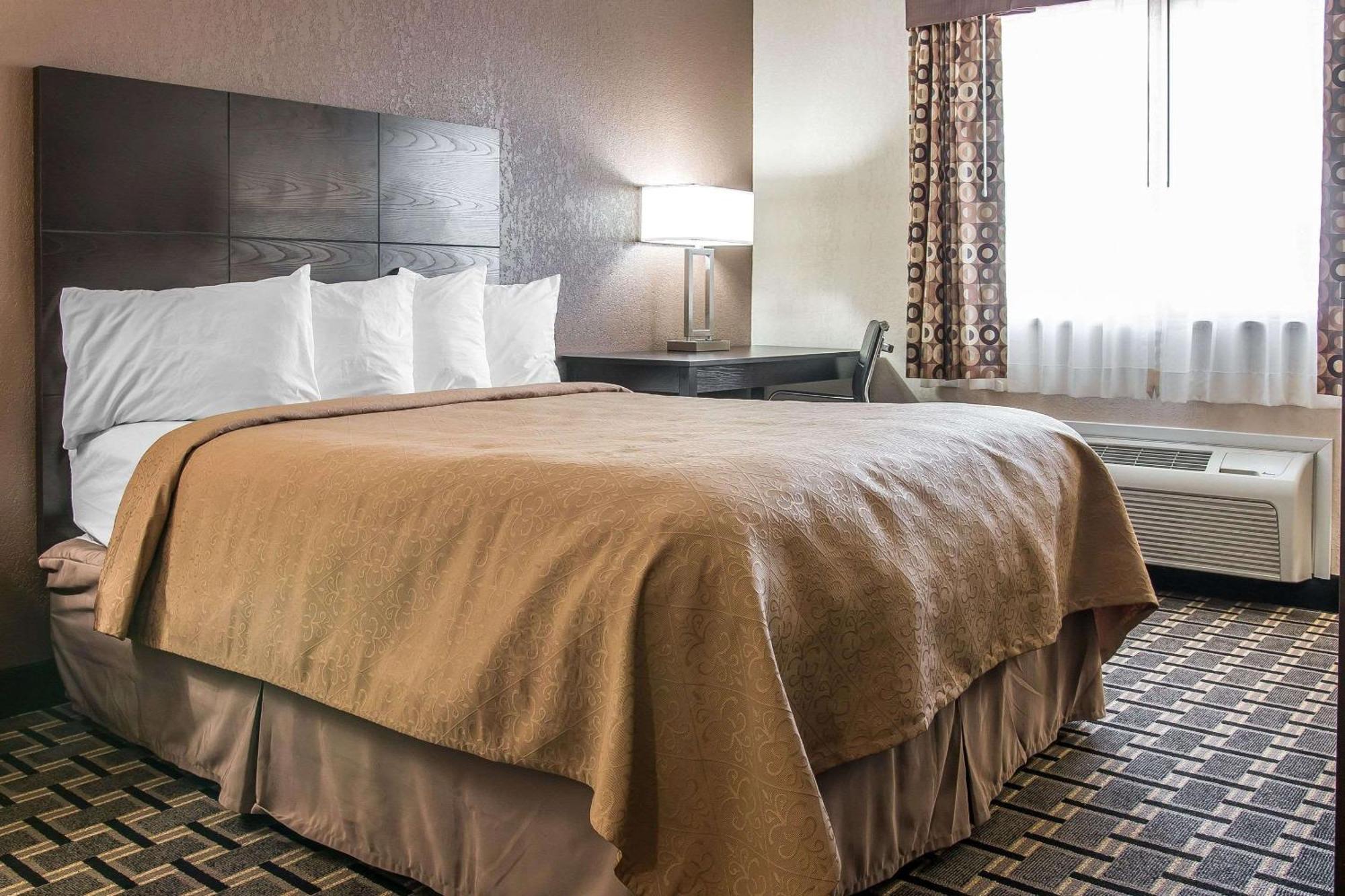 Quality Inn Grand Rapids South-Byron Center Cutlerville Exterior foto